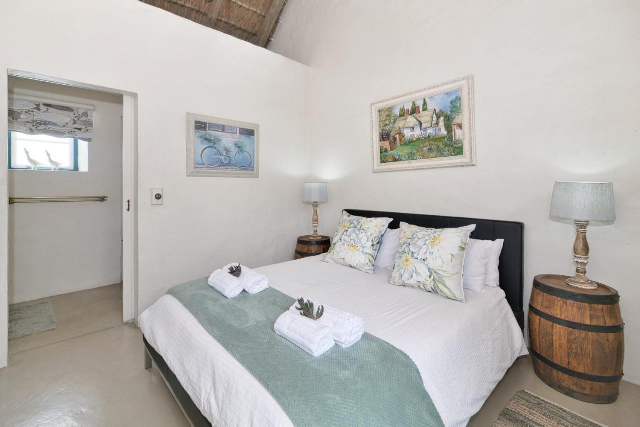 Zuidste Huisie Fisherman'S Cottage Struisbaai Ngoại thất bức ảnh