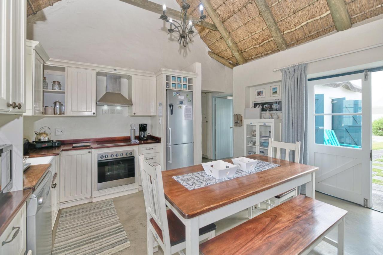 Zuidste Huisie Fisherman'S Cottage Struisbaai Ngoại thất bức ảnh