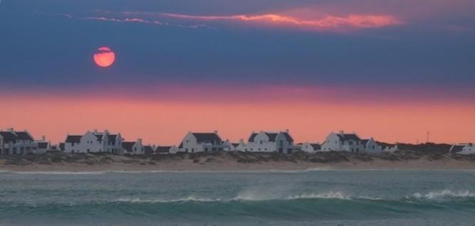 Zuidste Huisie Fisherman'S Cottage Struisbaai Ngoại thất bức ảnh